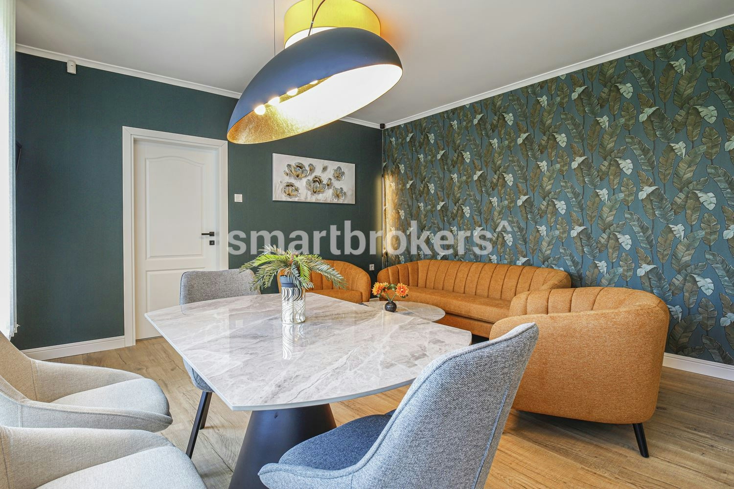 New and modernly furnished three-room apartment for rent in Strelbishte quarter