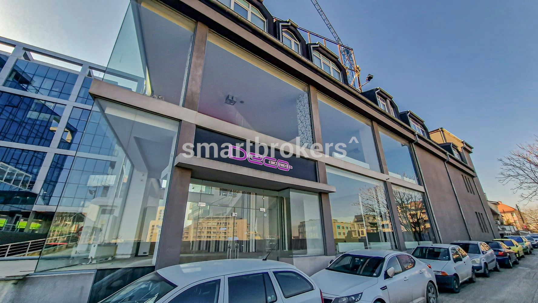Multifunctional building with Act 16 on Bul. Bulgaria - suitable for showroom, gym, restaurant, shop, office + two apartments