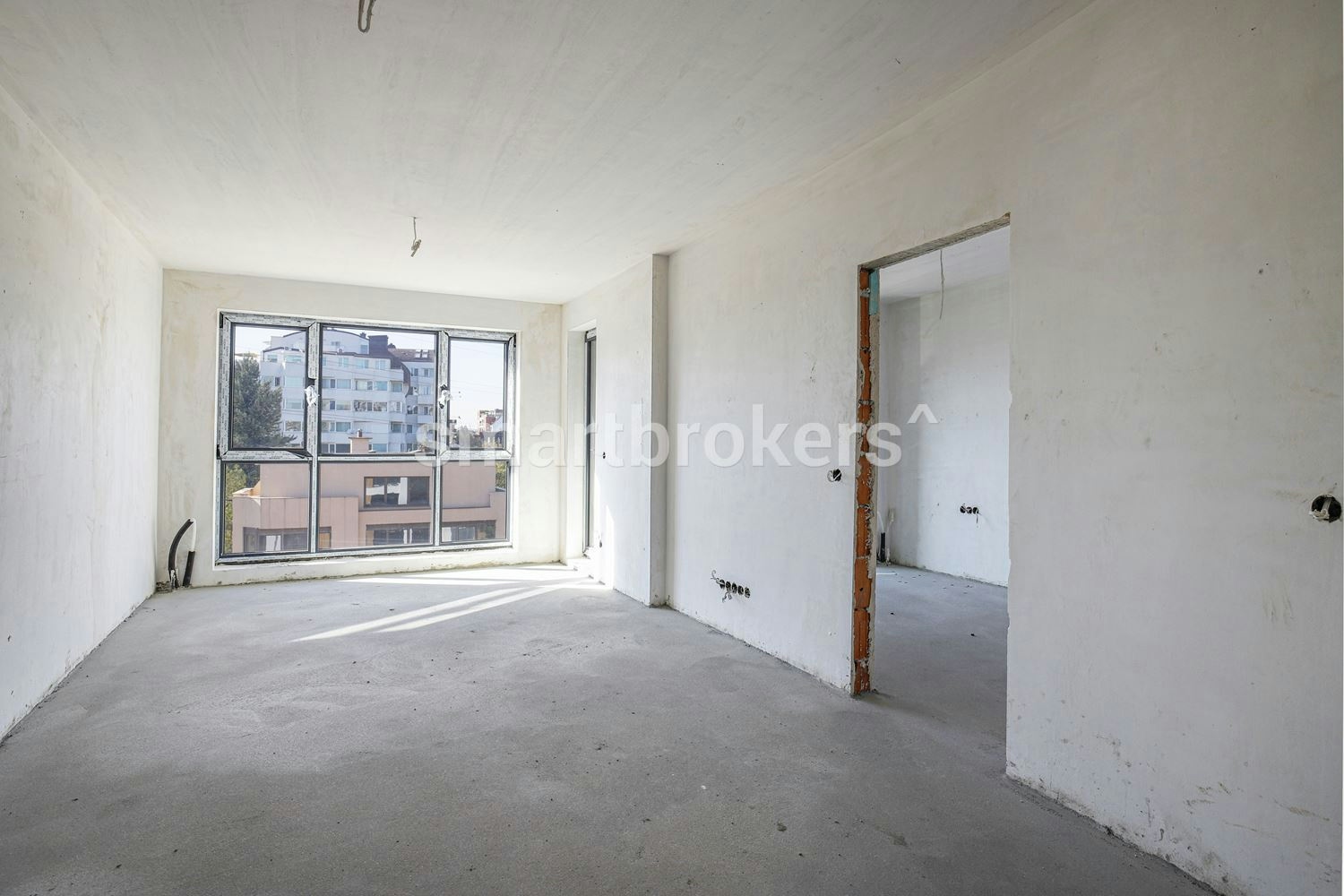 Spacious one-bedroom apartment in a building with Act 16 in Vitosha district
